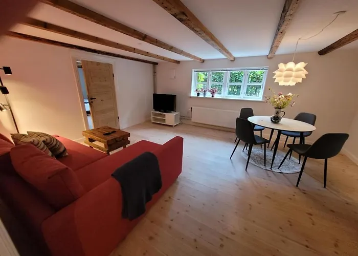 Fuga Kaelderlejlighed Jelling
